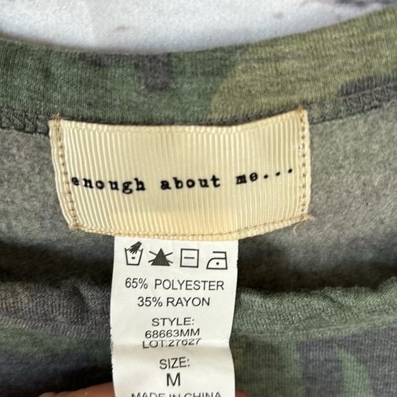 Enough about me Camo Sweatshirt size Medium - Picture 4 of 5